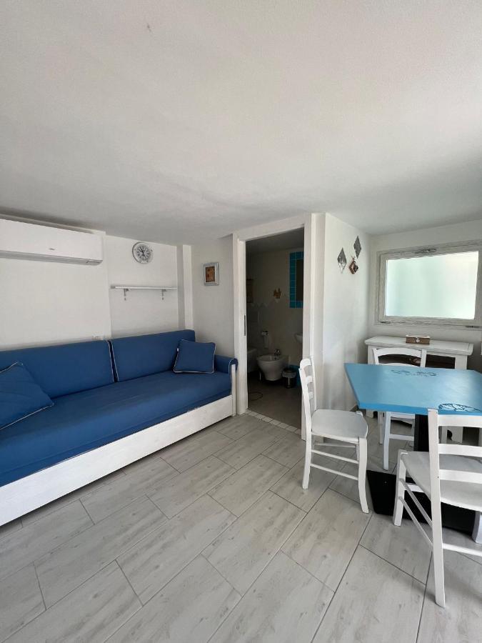 Rooms Apartaments Santa Teresa Capo Testa Eksteriør bilde