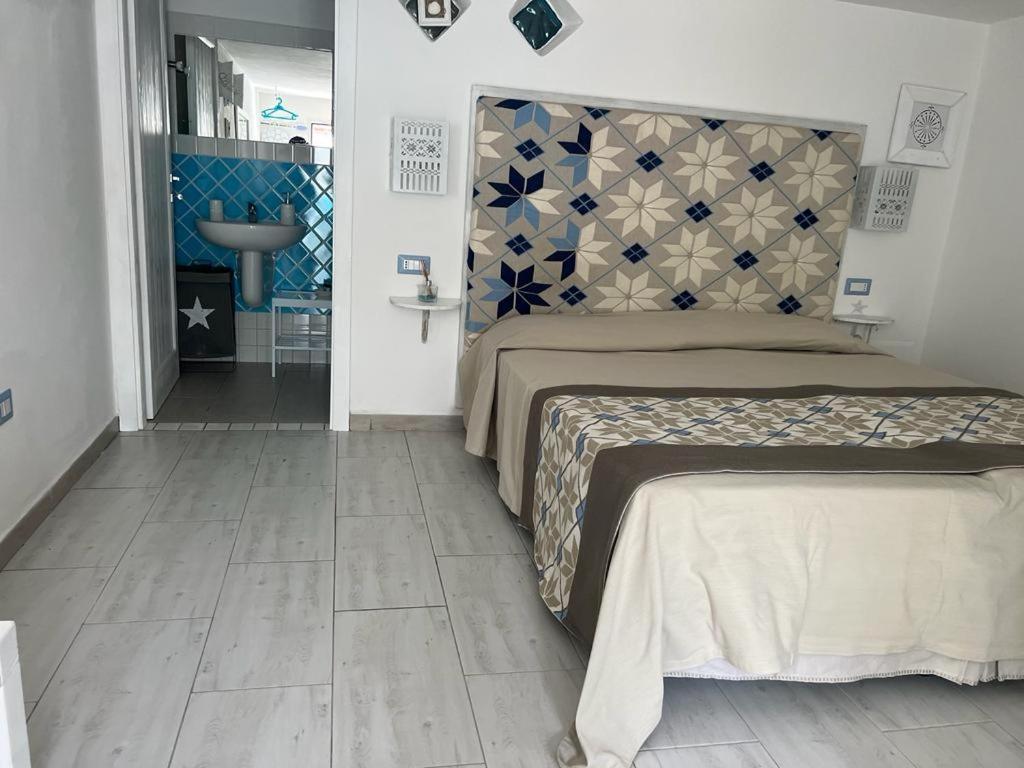 Rooms Apartaments Santa Teresa Capo Testa Eksteriør bilde